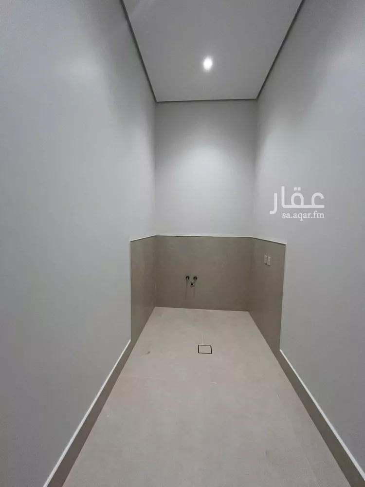 فيلا للبيع في شارع محمد بن هبه الله, حي المهدية, مدينة الرياض, منطقة الرياض 22