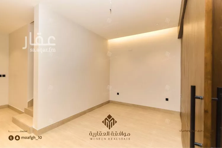 فيلا للبيع في شارع أحمد بن الحسن الأنصاري, حي المهدية, مدينة الرياض, منطقة الرياض 20