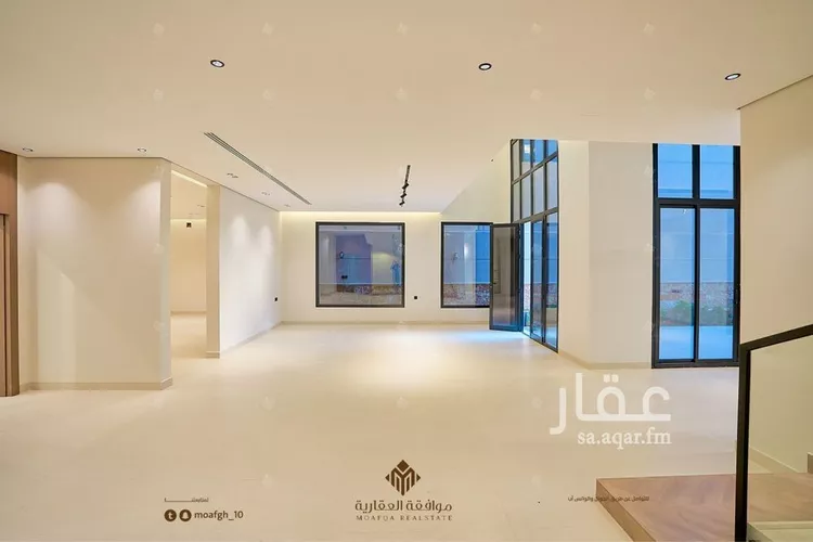 فيلا للبيع في شارع علي بن فارس, حي المهدية, مدينة الرياض, منطقة الرياض 18