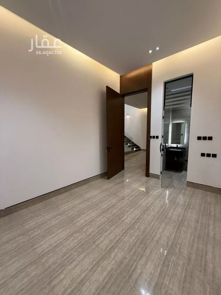 فيلا للبيع في شارع أبي الشيخ الأصبهاني, حي المهدية, مدينة الرياض, منطقة الرياض صورة 3