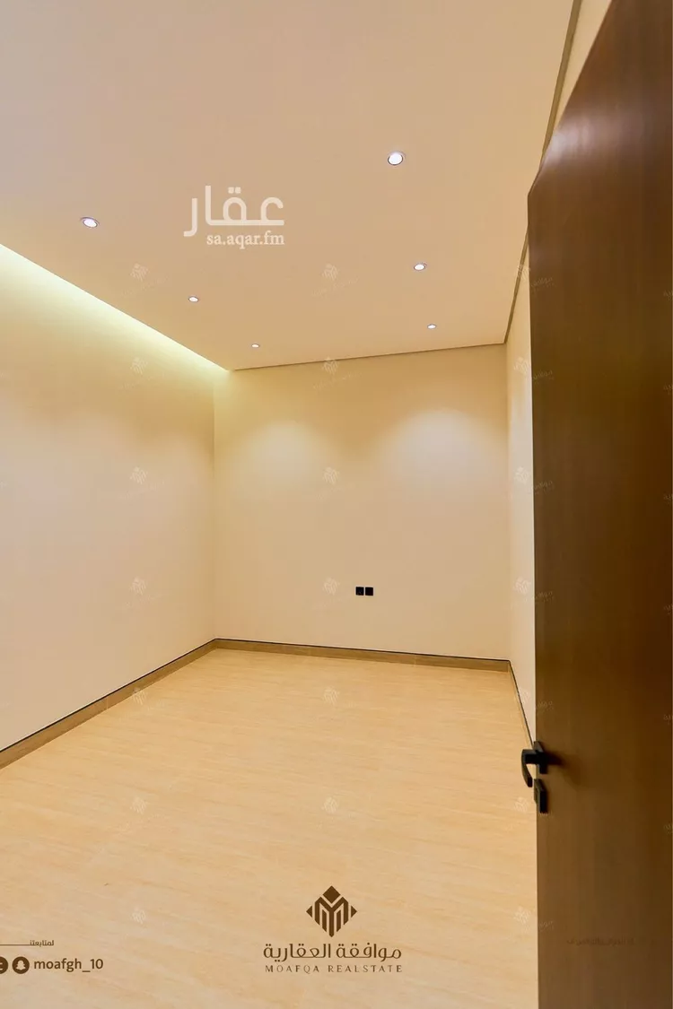 Villa for Sale in Riyadh Al Mahdiyah 28