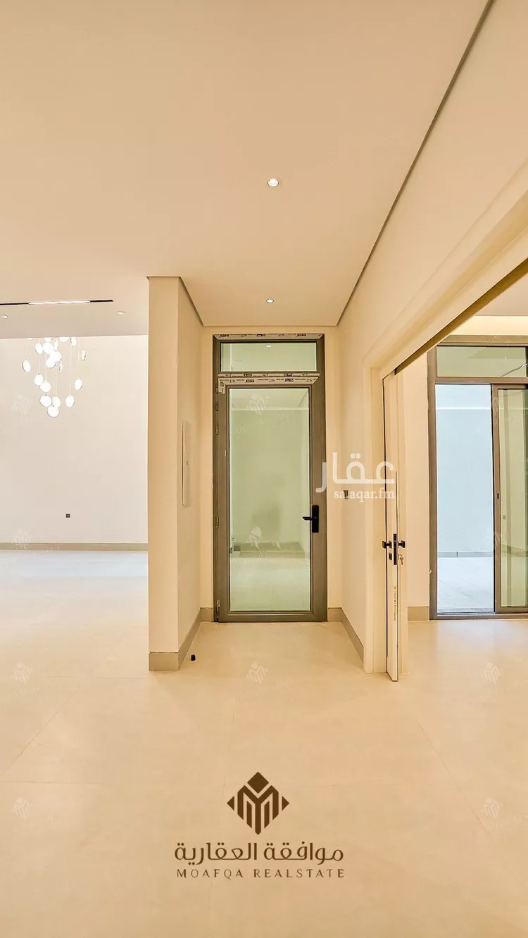 فيلا للبيع في شارع أحمد الكازروني, حي المهدية, مدينة الرياض, منطقة الرياض صورة 2