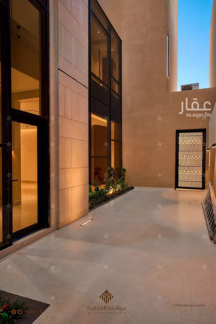 فيلا للبيع في شارع عبدالله النحوي, حي المهدية, مدينة الرياض, منطقة الرياض صورة 2