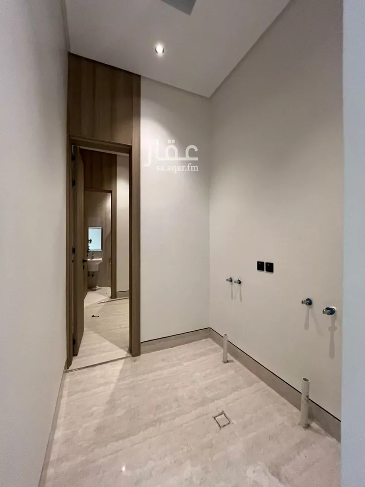 Villa for Sale in Riyadh Al Mahdiyah 11