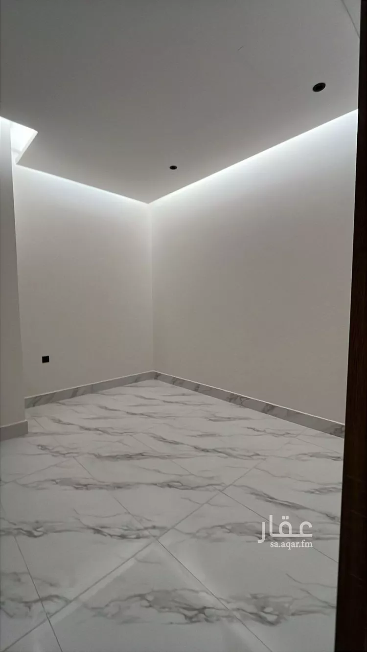 Villa for Sale in Riyadh Al Mahdiyah 22