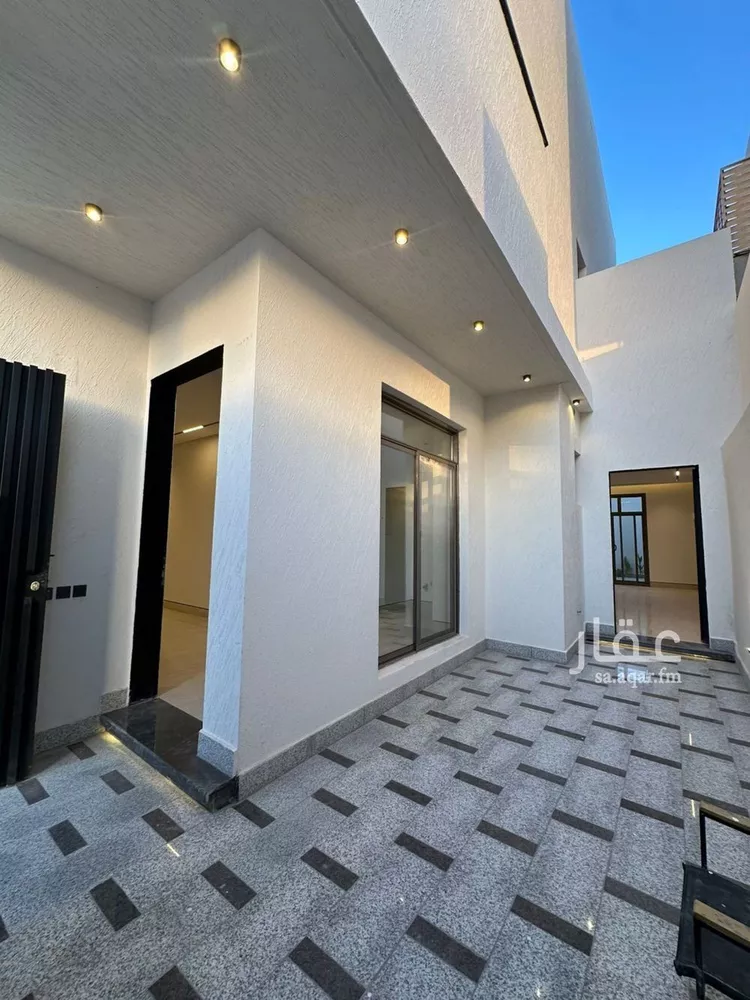 Villa for Sale in Riyadh Al Mahdiyah صورة 2