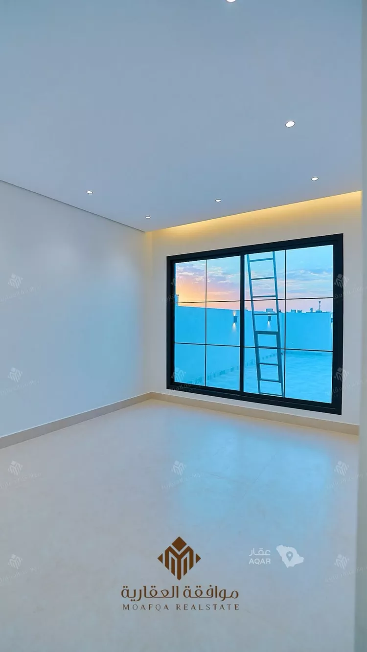 Villa for Sale in Riyadh Al Mahdiyah 12