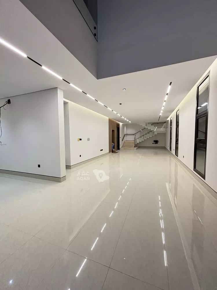 Villa for Sale in Riyadh Al Mahdiyah 13