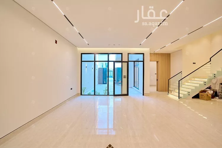 فيلا للبيع في شارع أبي الحسن الأسفرائيني, حي المهدية, مدينة الرياض, منطقة الرياض 13