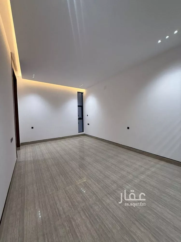 Villa for Sale in Riyadh Al Mahdiyah 18