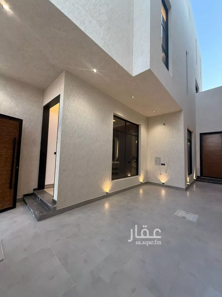 Villa for Sale in Riyadh Al Mahdiyah 17