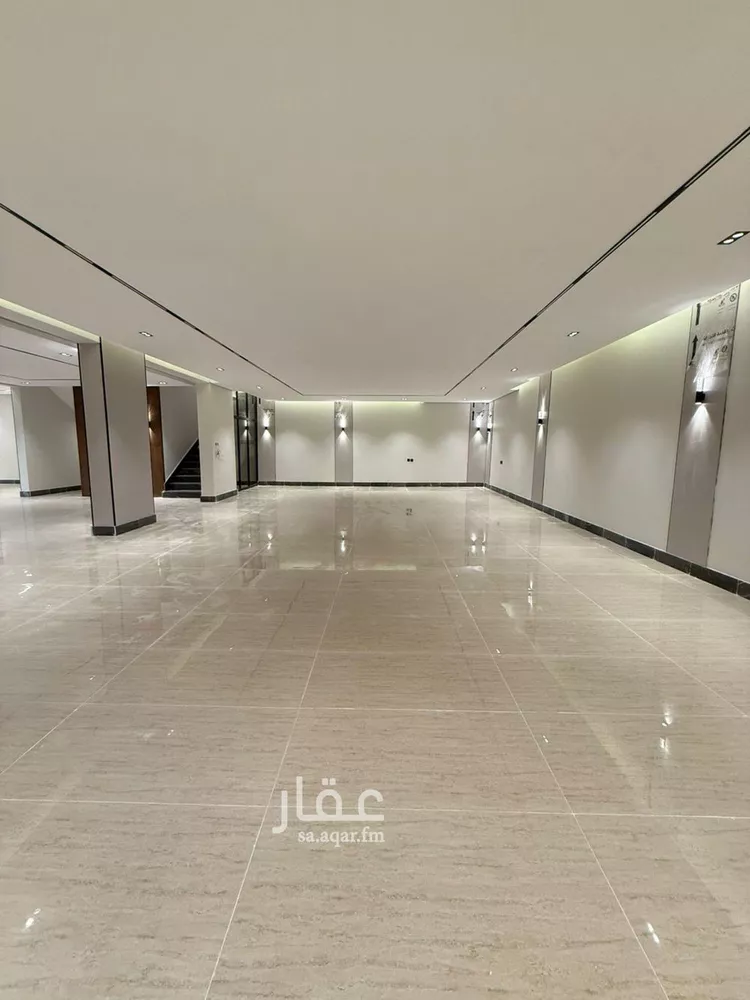 فيلا للبيع في شارع ابن صدقة الغرافي, حي المهدية, مدينة الرياض, منطقة الرياض 25