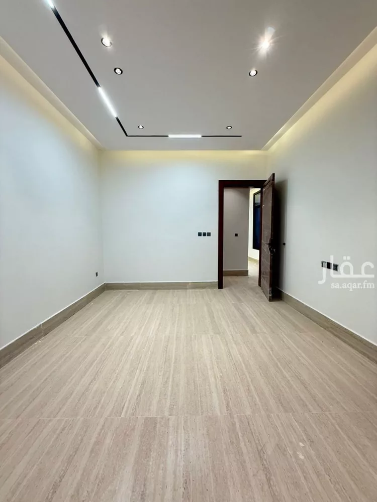 Villa for Sale in Riyadh Al Mahdiyah 18