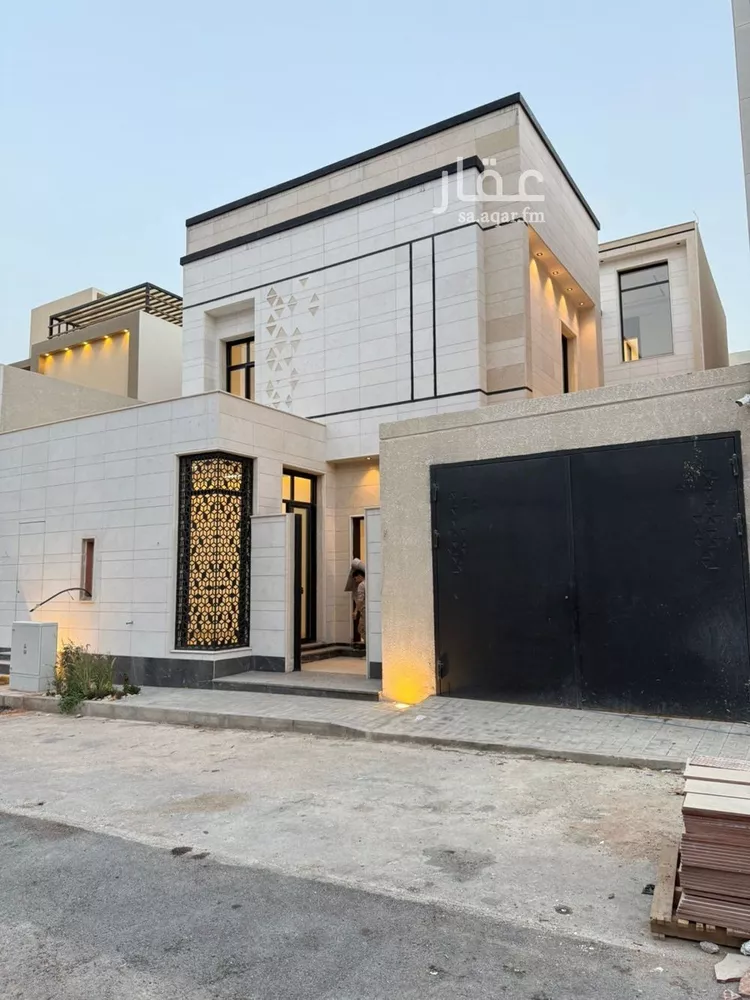 فيلا للبيع في شارع عبدالرحمن العدوان, حي المهدية, مدينة الرياض, منطقة الرياض صورة 5
