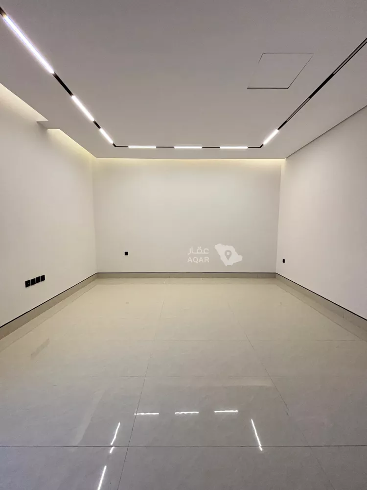 Villa for Sale in Riyadh Al Mahdiyah 7