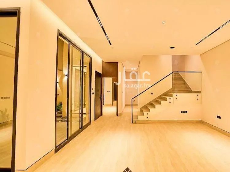 فيلا للبيع في شارع محمد بن هبة الله, حي المهدية, مدينة الرياض, منطقة الرياض صورة 2