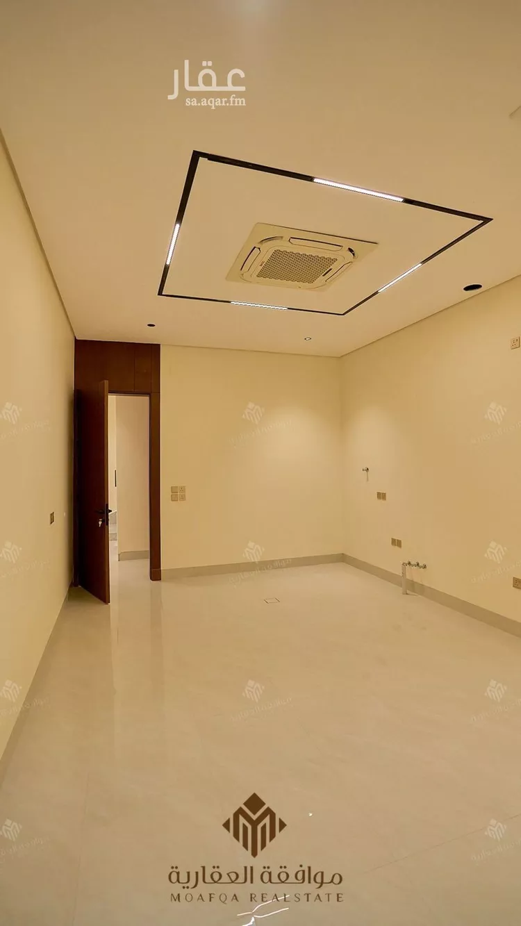 فيلا للبيع في شارع أبي الحسن الأسفرائيني, حي المهدية, مدينة الرياض, منطقة الرياض 16