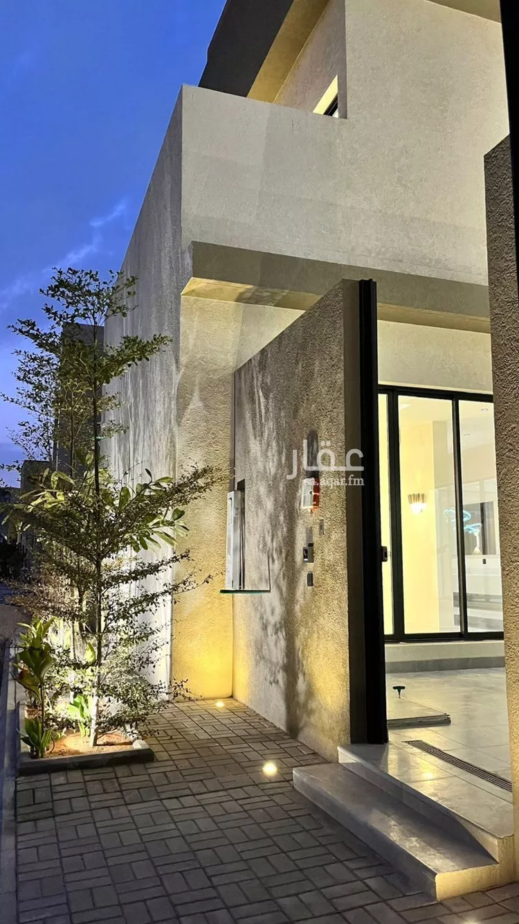 فيلا للبيع في شارع عبدالرحمن العدوان, حي المهدية, مدينة الرياض, منطقة الرياض صورة 4