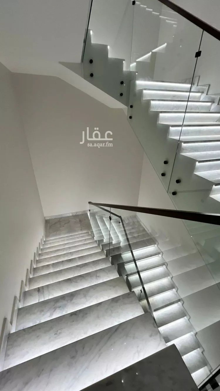 Villa for Sale in Riyadh Al Mahdiyah 15