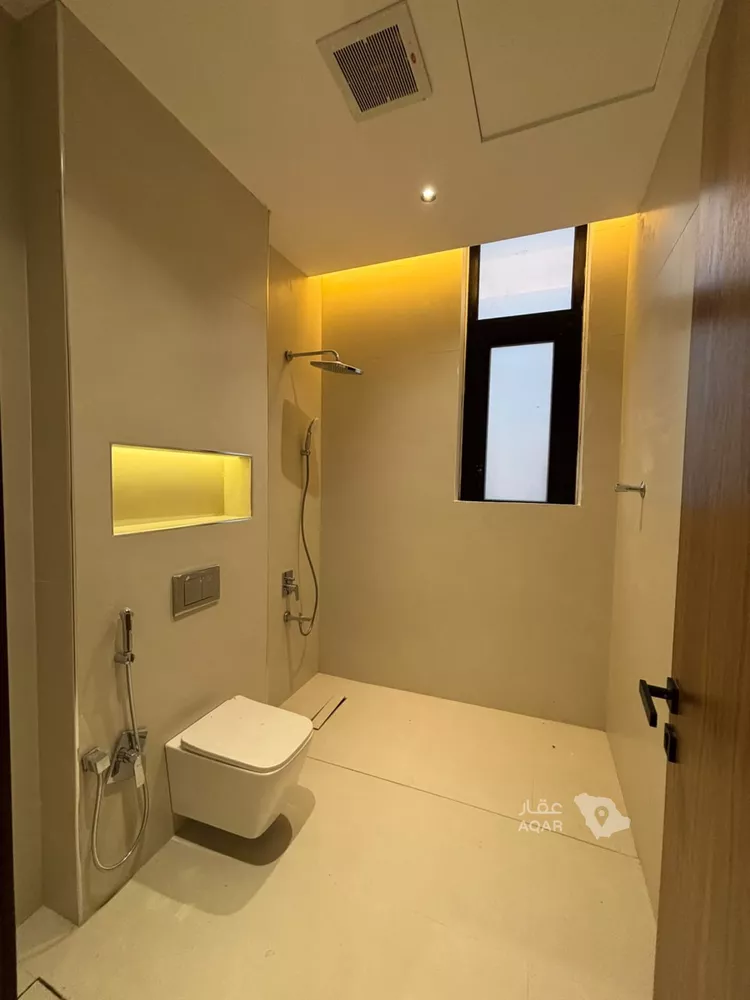 Villa for Sale in Riyadh Al Mahdiyah 11