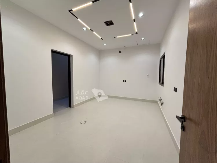 Villa for Sale in Riyadh Al Mahdiyah 16