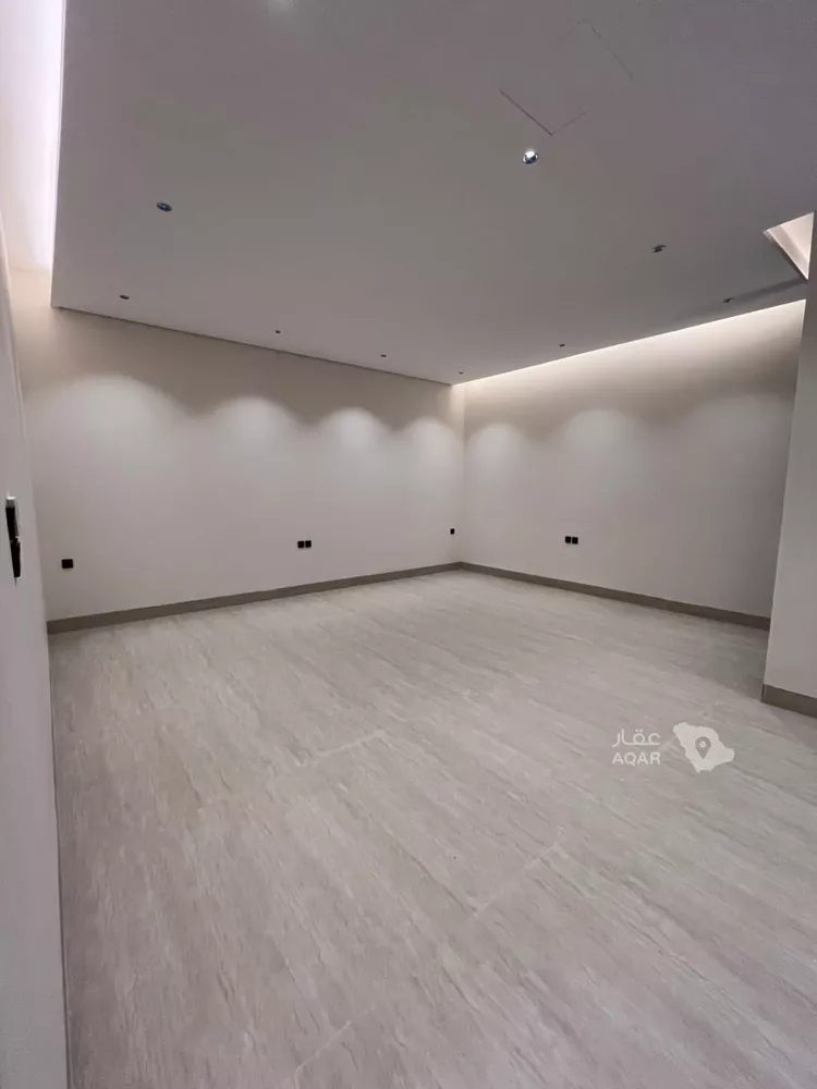 Villa for Sale in Riyadh Al Mahdiyah 14