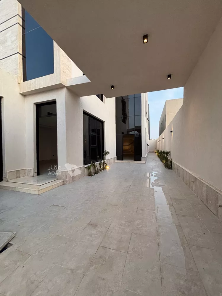 Villa for Sale in Riyadh Al Mahdiyah صورة 3