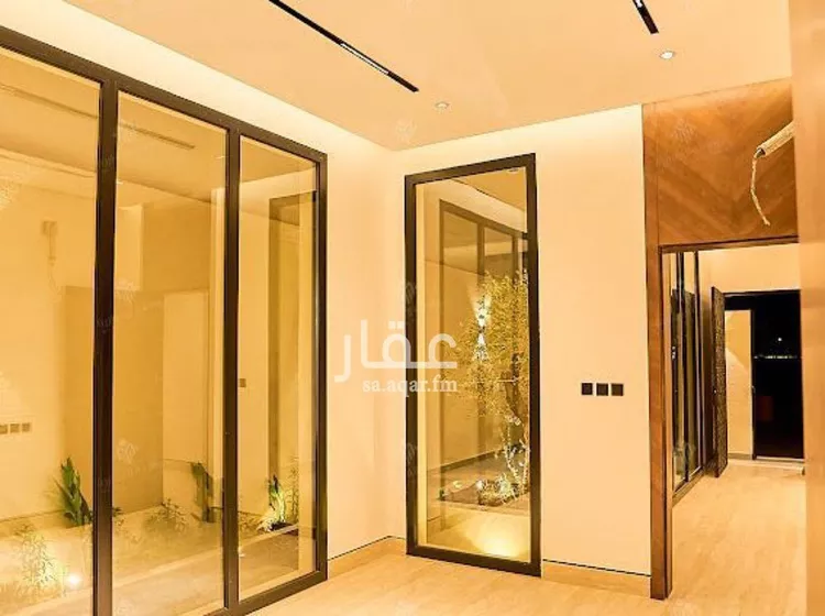 فيلا للبيع في شارع عبدالقادر بن عبدالوارث, حي المهدية, مدينة الرياض, منطقة الرياض صورة 4