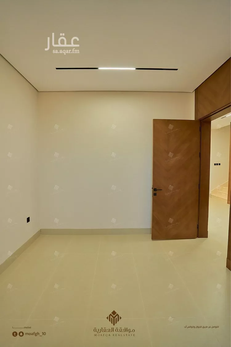 فيلا للبيع في شارع أحمد بن الحسن الأنصاري, حي المهدية, مدينة الرياض, منطقة الرياض 19