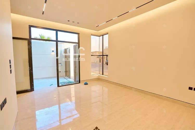 Villa for Sale in Riyadh Al Mahdiyah 15