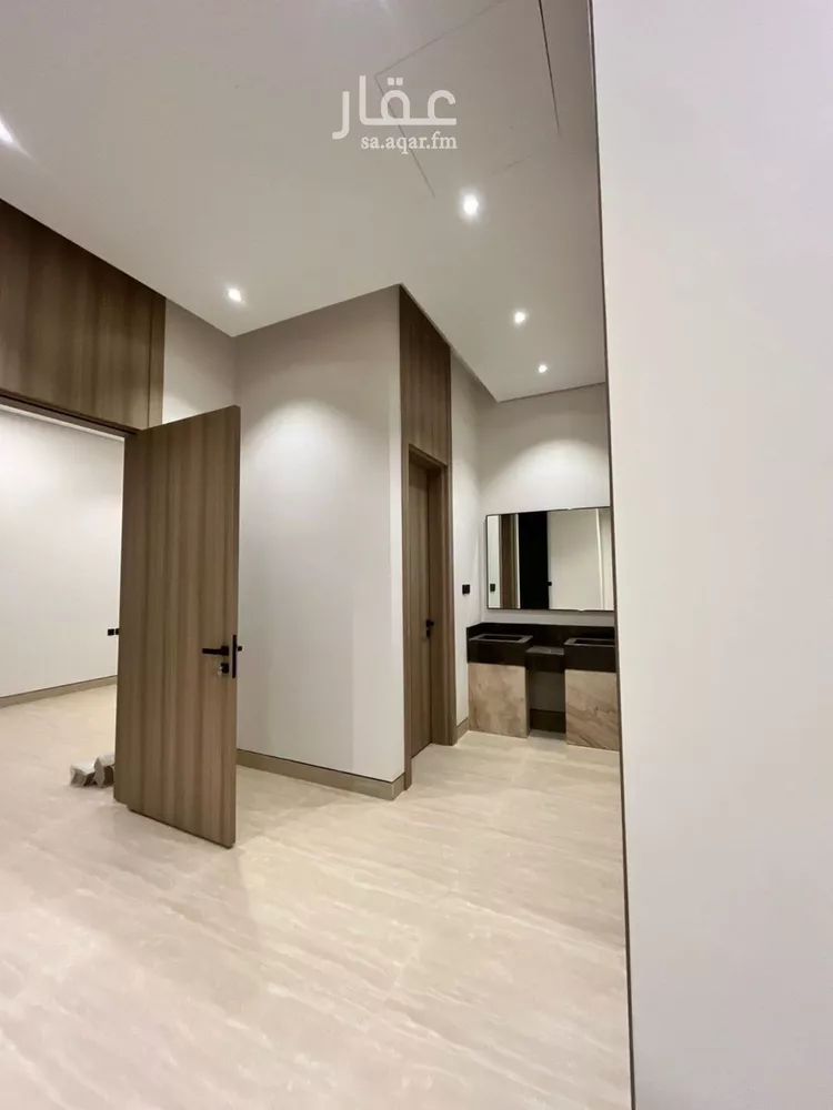 Villa for Sale in Riyadh Al Mahdiyah 11