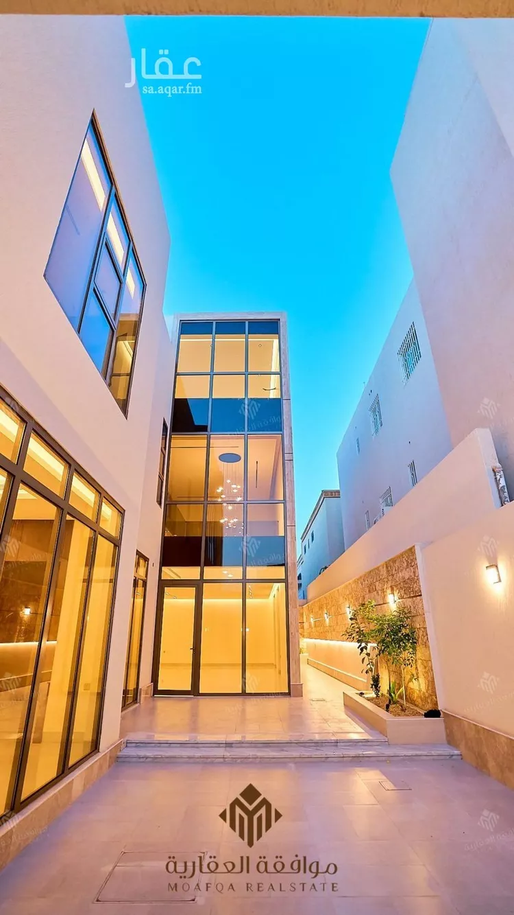 Villa for Sale in Riyadh Al Mahdiyah 11