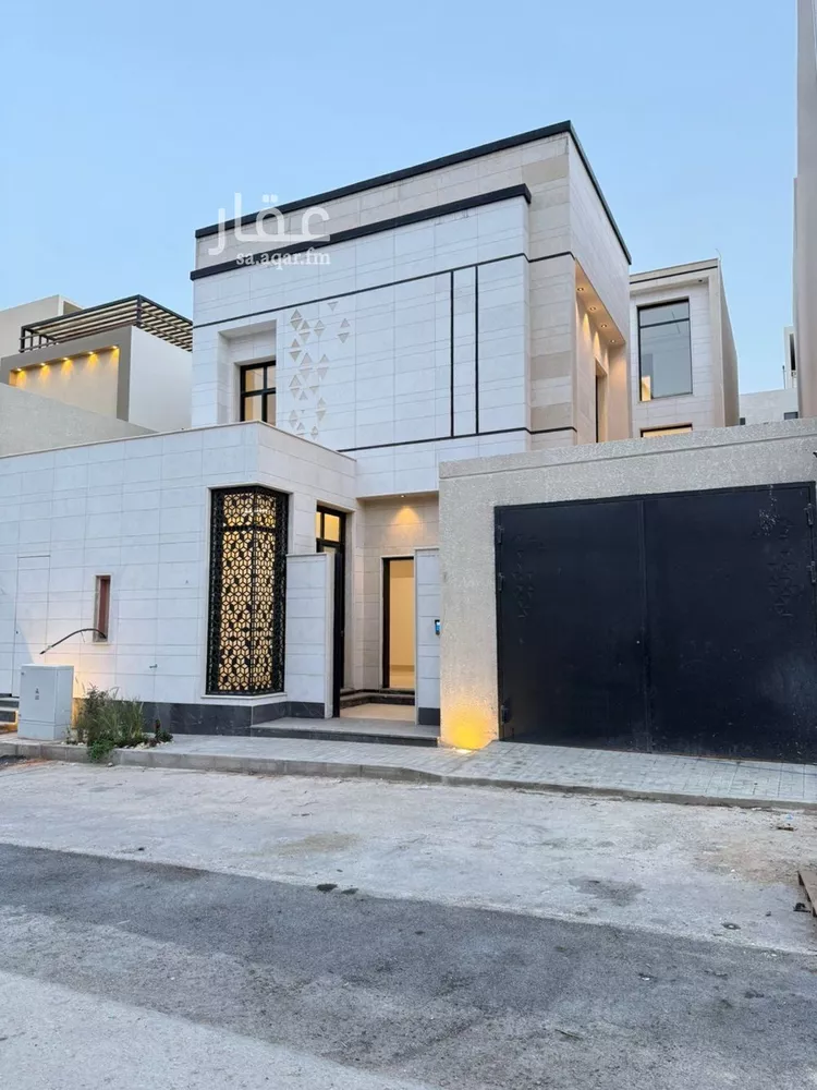 فيلا للبيع في شارع عبدالرحمن العدوان, حي المهدية, مدينة الرياض, منطقة الرياض