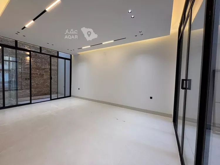 Villa for Sale in Riyadh Al Mahdiyah 8