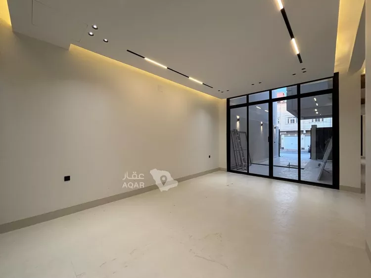 Villa for Sale in Riyadh Al Mahdiyah 18