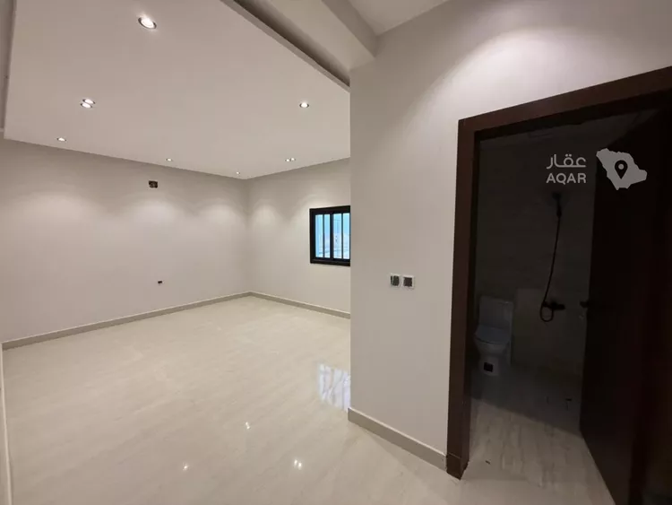 فيلا للبيع في شارع عبدالله النحوي, حي المهدية, مدينة الرياض, منطقة الرياض 15