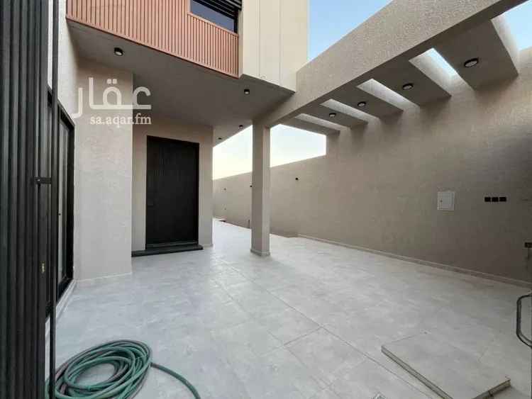 فيلا للبيع في شارع يوسف الجد, حي المهدية, مدينة الرياض, منطقة الرياض صورة 4