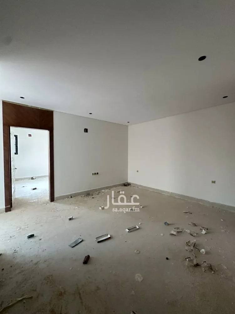 فيلا للبيع في شارع أحمد بن الحسن الأنصاري, حي المهدية, مدينة الرياض, منطقة الرياض صورة 2
