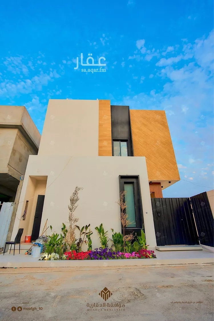 فيلا للبيع في شارع عبدالقادر بن عبدالوارث, حي المهدية, مدينة الرياض, منطقة الرياض صورة 2