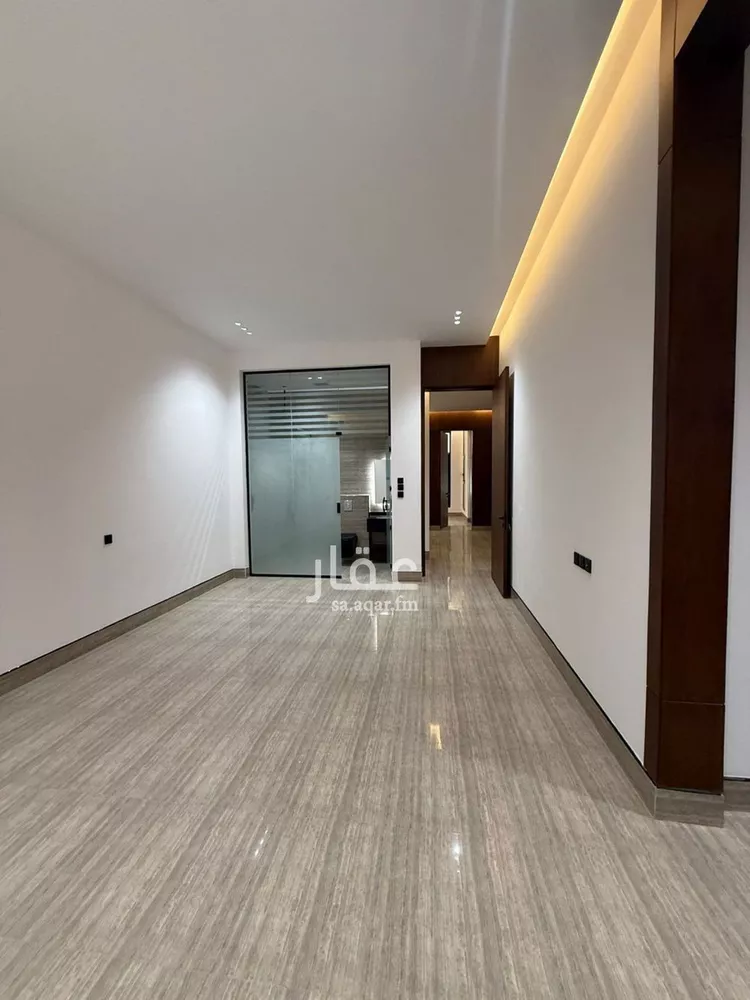 Villa for Sale in Riyadh Al Mahdiyah 13