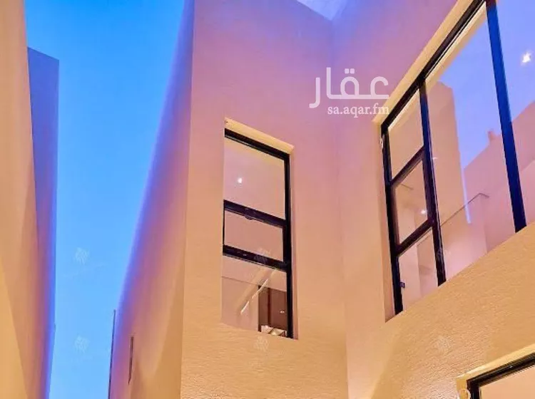 فيلا للبيع في شارع خلف الأحمر, حي المهدية, مدينة الرياض, منطقة الرياض صورة 2