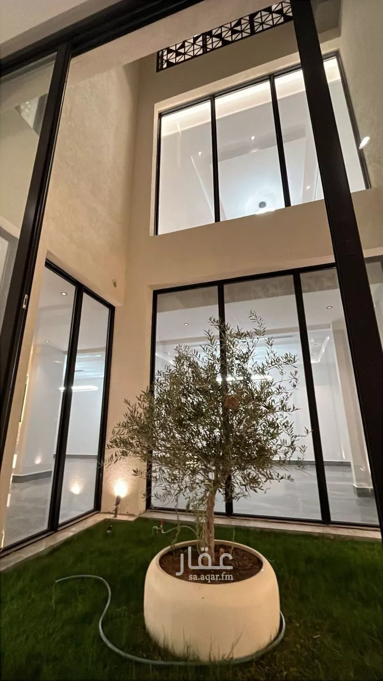 فيلا للبيع في شارع عبدالرحمن العدوان, حي المهدية, مدينة الرياض, منطقة الرياض صورة 3