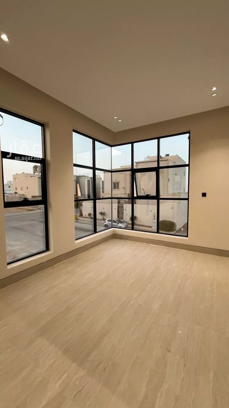 Villa for Sale in Riyadh Al Mahdiyah 17