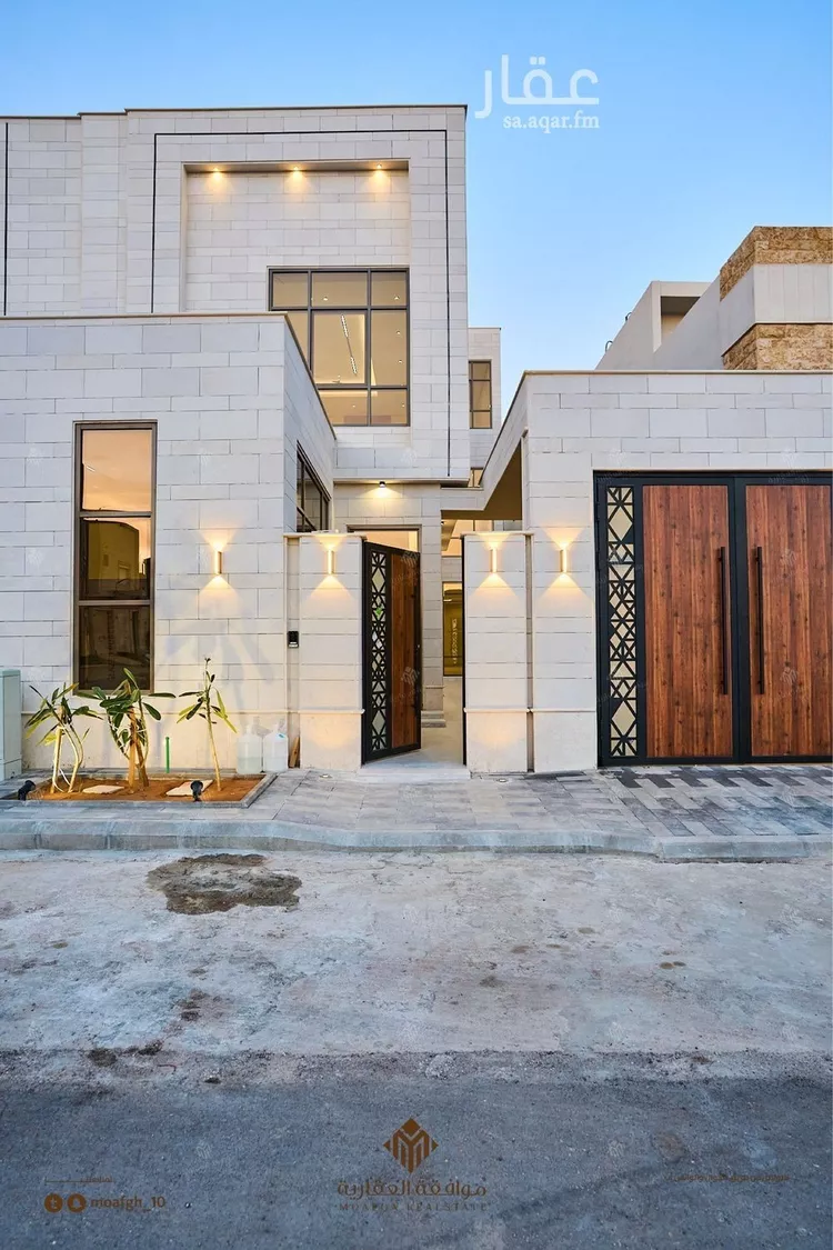 فيلا للبيع في شارع عبداللطيف بن المبارك, حي المهدية, مدينة الرياض, منطقة الرياض صورة 3