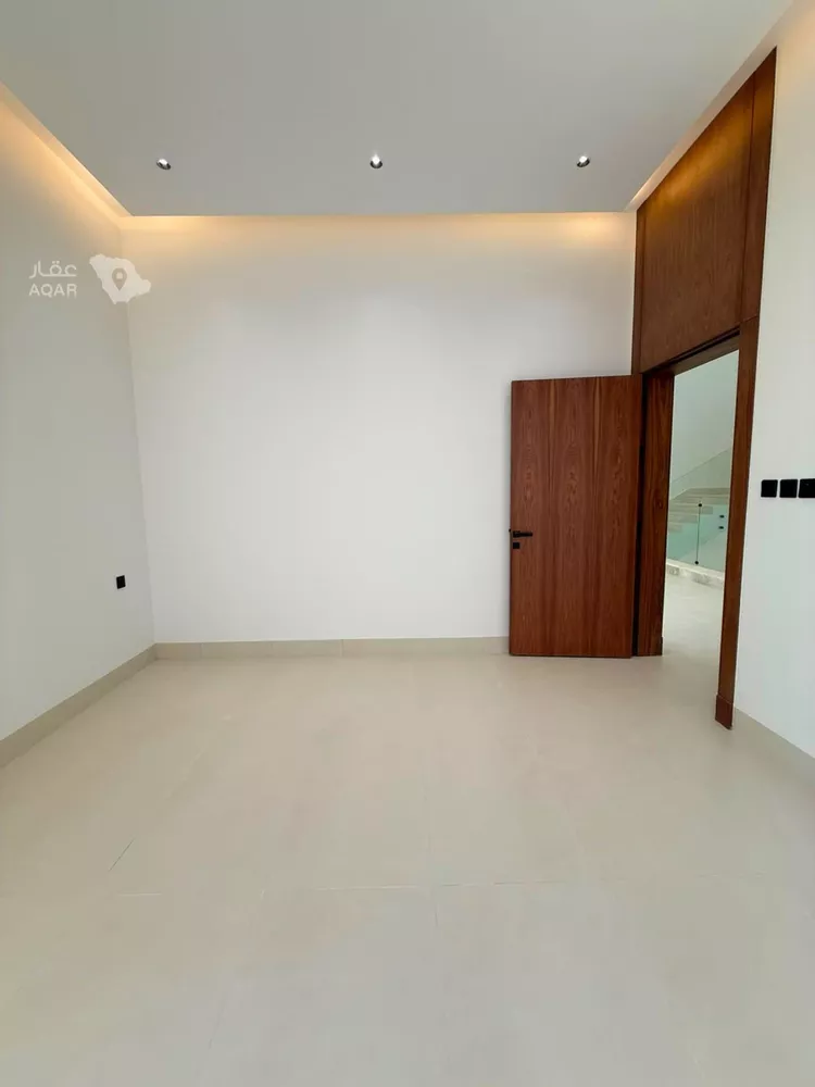 Villa for Sale in Riyadh Al Mahdiyah 28