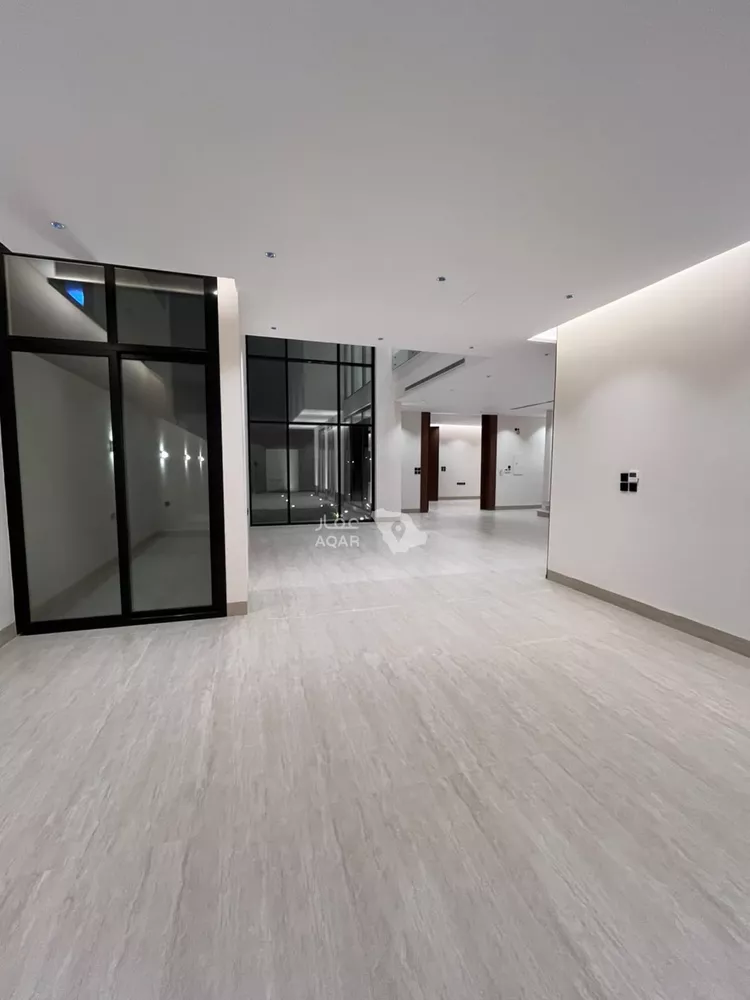 Villa for Sale in Riyadh Al Mahdiyah 11