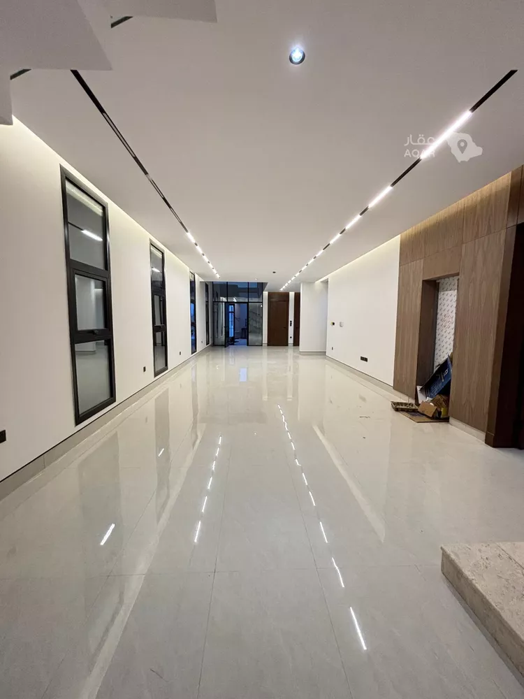 Villa for Sale in Riyadh Al Mahdiyah 15