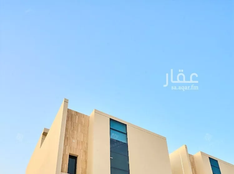 فيلا للبيع في شارع محمد الطائي, حي المهدية, مدينة الرياض, منطقة الرياض صورة 4