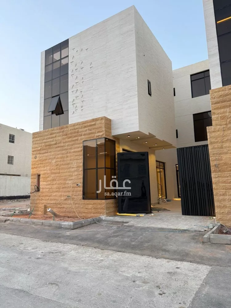 فيلا للبيع في شارع عبدالرحمن السمعاني, حي المهدية, مدينة الرياض, منطقة الرياض