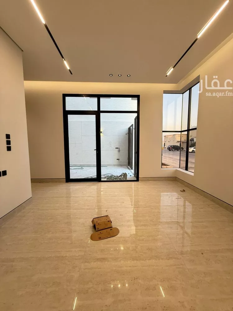 فيلا للبيع في شارع إبراهيم بن علي بن علوي, حي المهدية, مدينة الرياض, منطقة الرياض صورة 4